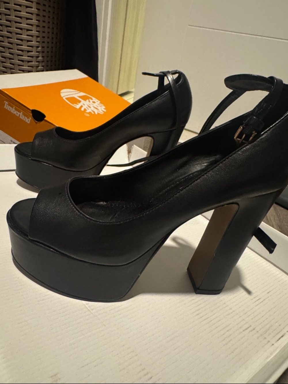L'INTERVALLE Black Peep-Toe Platform Heels with Ankle Strap